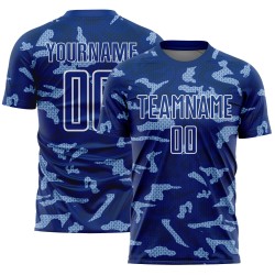 Camiseta de fútbol personalizada con diseño geométrico, color blanco y sublimación.